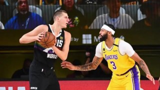 五星体育官网-时隔3年湖人掘金再交手 浓眉约基奇谁是第一中锋？